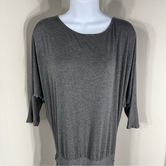 Beyond Yoga Anthropology Gray Tulip Hem Jersey Knit Ruched Dress Size Small - Picture 4 of 9